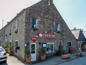 LE RELAIS DES 4 ROUTES LE RELAIS DES 4 ROUTES