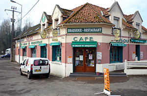 LE RELAIS DU RISQUETOUT LE RELAIS DU RISQUETOUT